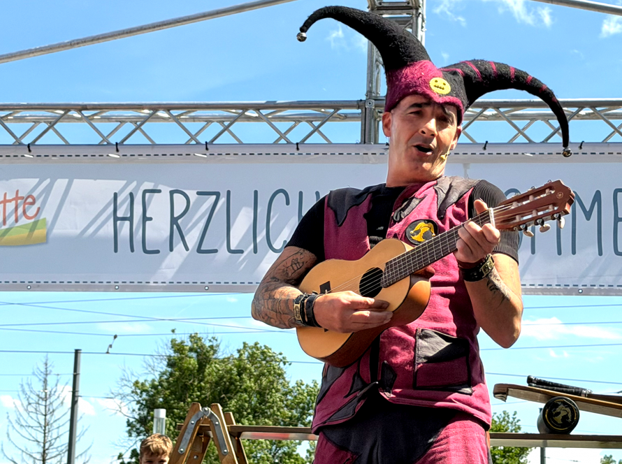 Fabio Esposito liesLotte Kinderfestival